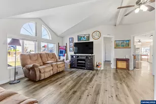 4676 Auburn Rd NE, Salem, OR 97301 - Photo 8