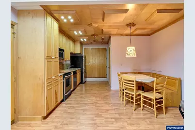 17489 Highway 22, Dallas, OR 97338 - Photo 16