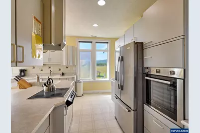 17489 Highway 22, Dallas, OR 97338 - Photo 6