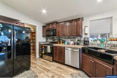 5266 Crystal St NE #233, Salem, OR 97305 - Photo 14