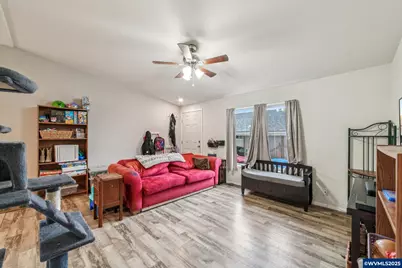 5266 Crystal St NE #233, Salem, OR 97305 - Photo 10