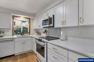 271 McNary Heights Dr N, Keizer, OR 97303 - Photo 10