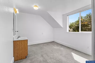 223 NW 15th St, Corvallis, OR 97330 - Photo 22