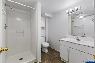 620 NW 19th St, Corvallis, OR 97330 - Photo 22