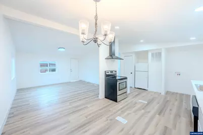 3370 Maple St #44, Hubbard, OR 97032 - Photo 16