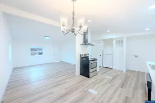 3370 Maple St, Hubbard, OR 97032 - Photo 16