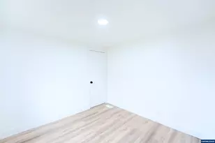 3370 Maple St, Hubbard, OR 97032 - Photo 8