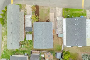 3370 Maple St, Hubbard, OR 97032 - Photo 28