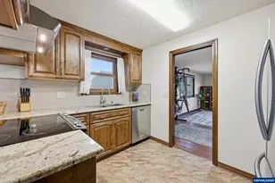 10654 Leverman Rd, Aumsville, OR 97325 - Photo 12