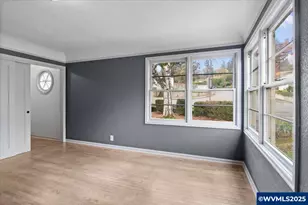 900 Cascade Dr NW, Salem, OR 97304 - Photo 14