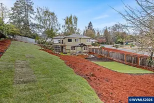 900 Cascade Dr NW, Salem, OR 97304 - Photo 2