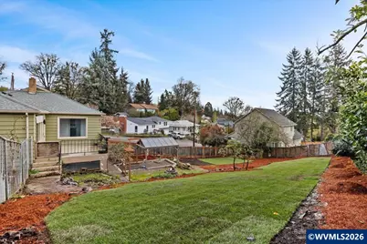 900 Cascade Dr NW, Salem, OR 97304 - Photo 30