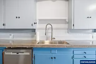 900 Cascade Dr NW, Salem, OR 97304 - Photo 10