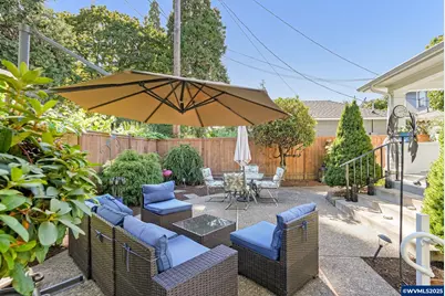 718 Washington St SW, Albany, OR 97321 - Photo 48