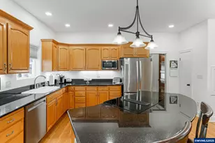 718 Washington St SW, Albany, OR 97321 - Photo 22