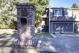 18047 SW Monte Verdi Bl, Beaverton, OR 97007 - Photo 2