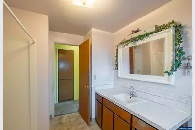 2175 Marion St SE, Albany, OR 97322 - Photo 18