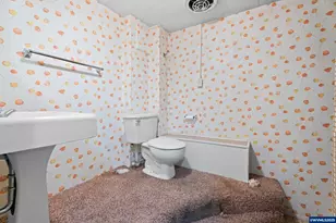 15895 Old Butteville Rd NE, Woodburn, OR 97071 - Photo 20