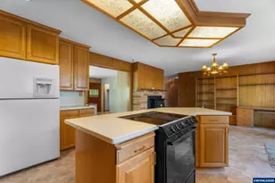 15895 Old Butteville Rd NE, Woodburn, OR 97071 - Photo 4