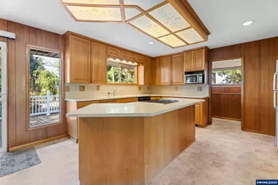 15895 Old Butteville Rd NE, Woodburn, OR 97071 - Photo 6