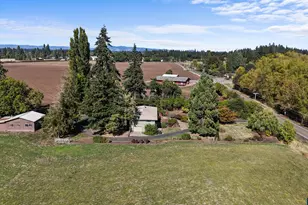 15895 Old Butteville Rd NE, Woodburn, OR 97071 - Photo 34