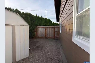 4554 19th Pl NE, Keizer, OR 97303 - Photo 38