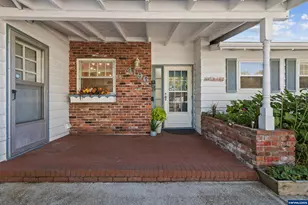 4196 Ward Dr NE, Salem, OR 97305 - Photo 2