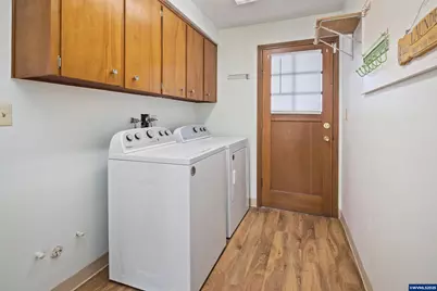 4196 Ward Dr NE, Salem, OR 97305 - Photo 30