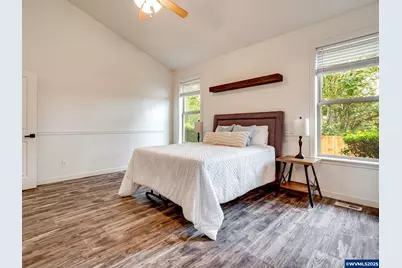 20800 Yosemite St NE, Aurora, OR 97002 - Photo 18