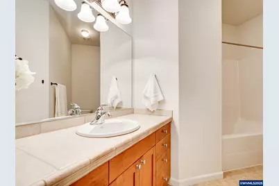 20800 Yosemite St NE, Aurora, OR 97002 - Photo 28