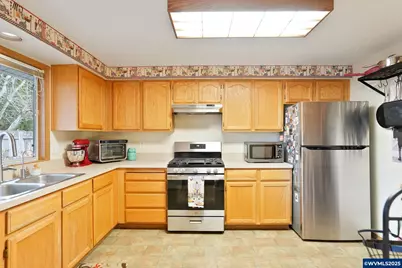 5220 Autumn Leaf Ct N, Keizer, OR 97303 - Photo 10