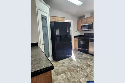 4875 Wyoming Cir NE #33, Salem, OR 97305 - Photo 4