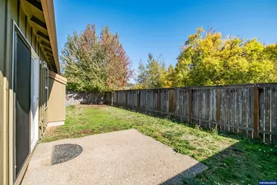 391 Churchill Downs Av SE, Albany, OR 97322 - Photo 40