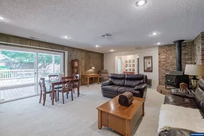 334 13th Av NE, Albany, OR 97321 - Photo 12