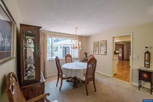 334 NE 13th Ave, Albany, OR 97321 - Photo 24