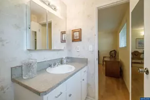 334 13th Av NE, Albany, OR 97321 - Photo 16