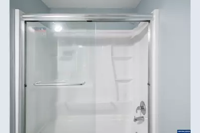 3897 Glenwood Lp SE, Salem, OR 97317 - Photo 16