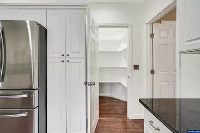 251 Fairview St, Silverton, OR 97381 - Photo 20