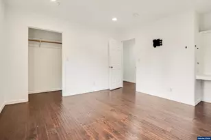 251 Fairview St, Silverton, OR 97381 - Photo 44