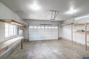 740 SE Alicia St, Sheridan, OR 97378 - Photo 48