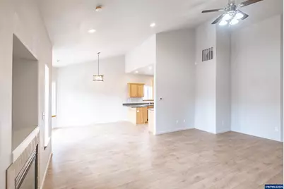 740 SE Alicia St, Sheridan, OR 97378 - Photo 12