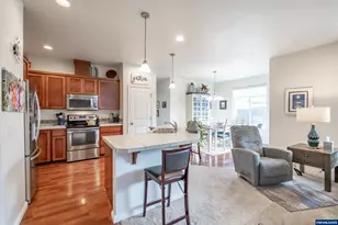 540 Lavender St, Silverton, OR 97381 - Photo 14