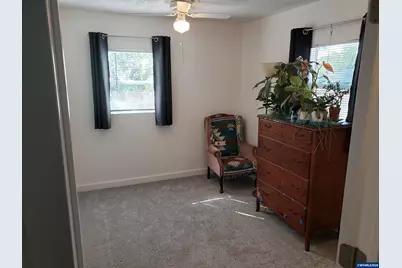 345 14th Av SE, Albany, OR 97322 - Photo 18