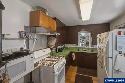 345 14th Av SE, Albany, OR 97322 - Photo 8