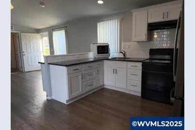 16901 SE Division St #43, Portland, OR 97217 - Photo 4