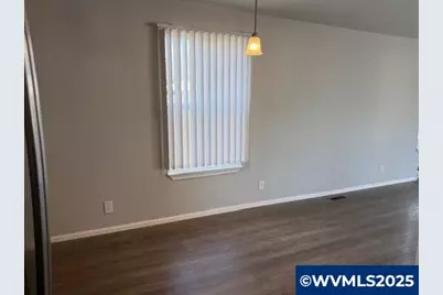 16901 SE Division St #43, Portland, OR 97217 - Photo 10