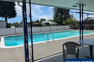 16901 SE Division St, Portland, OR 97217 - Photo 22