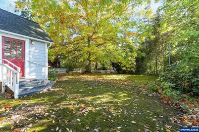 10478 Crosby Rd NE, Woodburn, OR 97071 - Photo 36