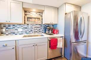 6225 NW Logan Rd, Lincoln City, OR 97367 - Photo 14