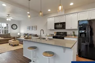 1612 SE Barberry Ave, Dallas, OR 97338 - Photo 14